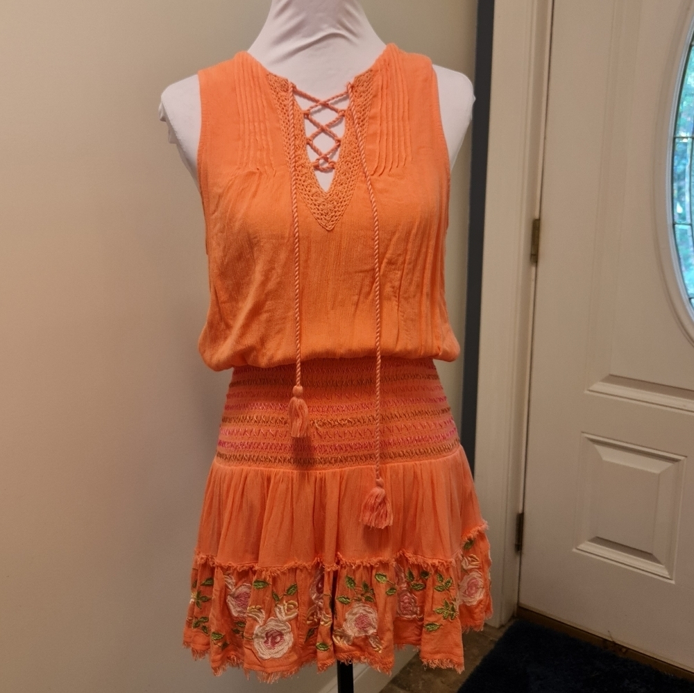 Cali Womens Sz M Rosy Lace Crinkle Dress BRAND NEW